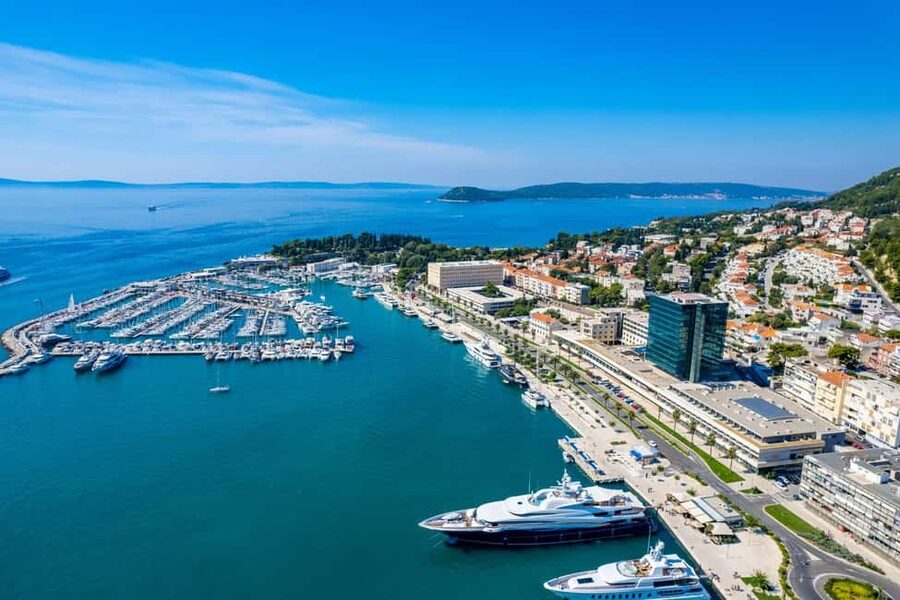 Split: 1.5-Hour Walking Tour and Diocletian's Palace - Cathedral of Saint Domnius