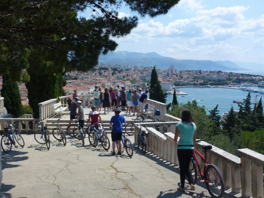 Split 3-Hour Guided Bike Tour - The marina, Riva, and the return to town