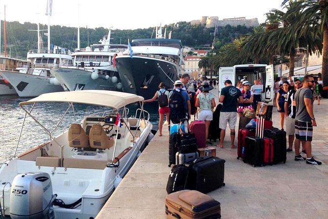 Split (airport) - Hvar (town) sea transfer - The airport pickup and minivan leg