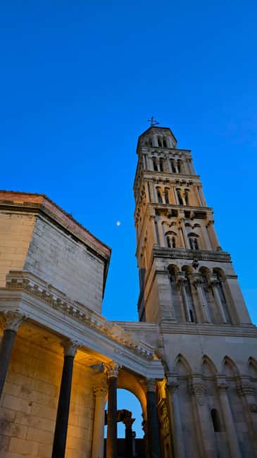 Split and Diocletian's Palace walking tour with a local guid - Starting at the Riva and the southern palace entrance