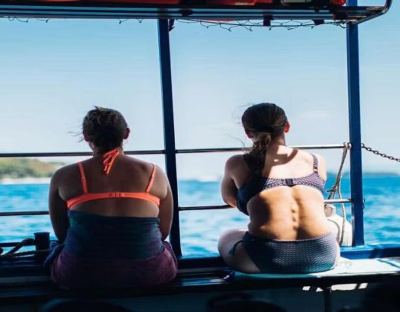 Split: Blue Lagoon Boat Trip with Lunch, Wine and Snorkeling - Lunch, White Wine, and the Social Side of the Boat