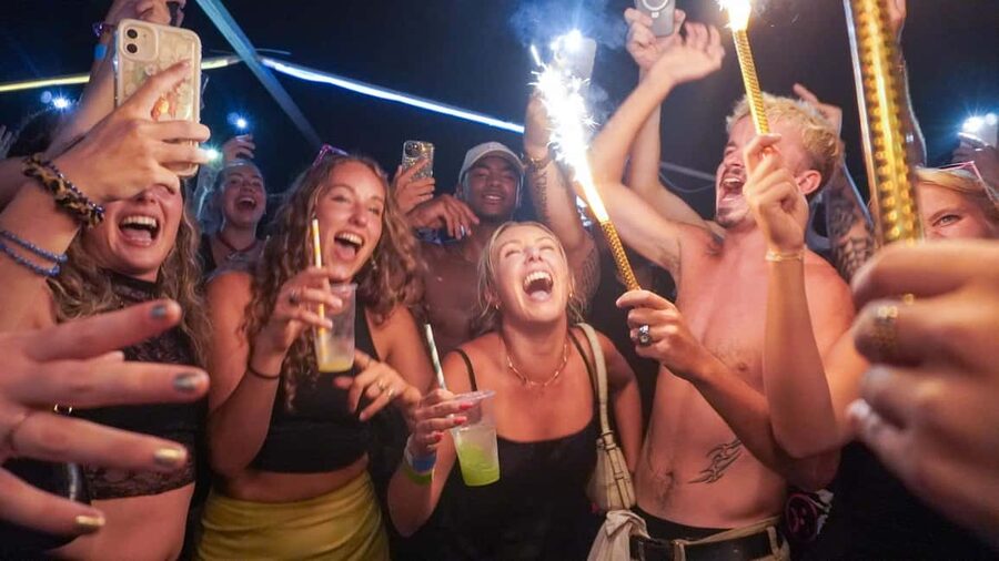 Split: Boat Crawl with Nightclub Access, Shots, & Boat Party - Three free shots and the real price of the evening