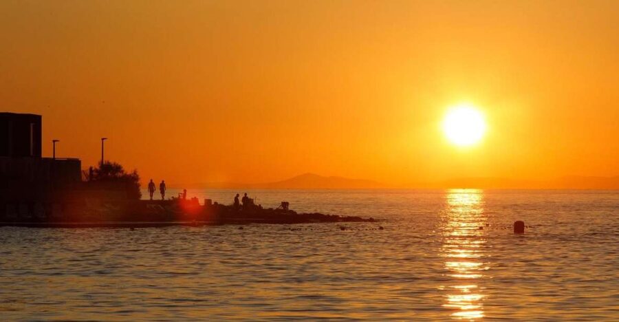 Split: Brac Island and Sutivan Village Sunset Boat Tour - Why this Brac sunset trip works well