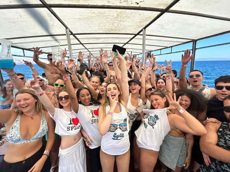 Split: Captain’s Boat Party – Blue Lagoon, DJ & Free Shots - One hour at the Blue Lagoon