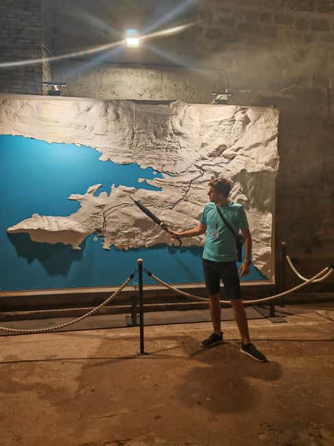 Split: City Walking Tour w/ Game of Thrones Locations - Peristyle, Vestibul, and the Roman heart of Meereen