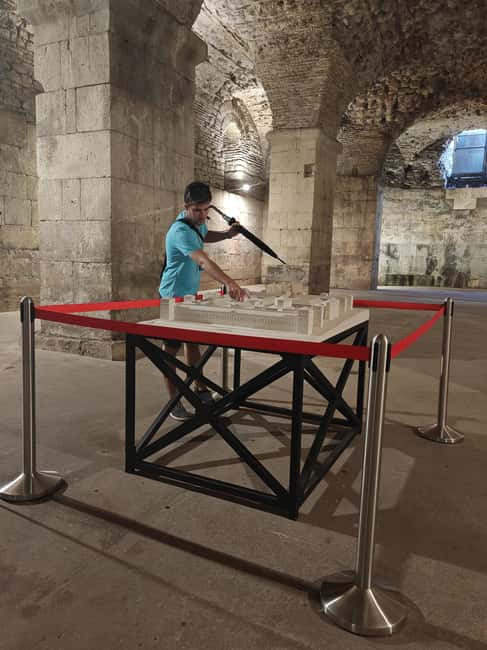 Split: City Walking Tour w/ Game of Thrones Locations - Split City Museum and the Old Town squares