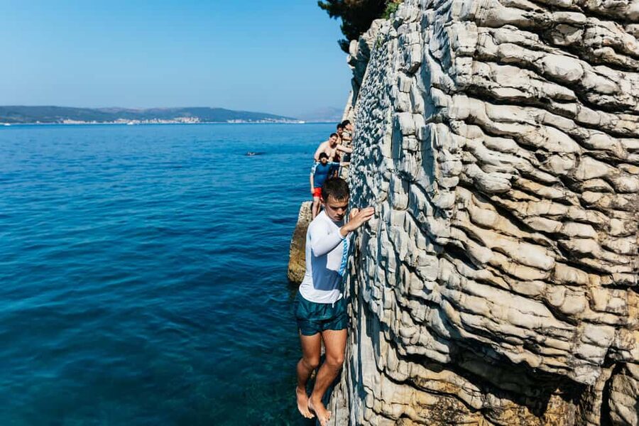 Split: Cliff Jumping & Deep Water Solo Tour - Who should book this experience