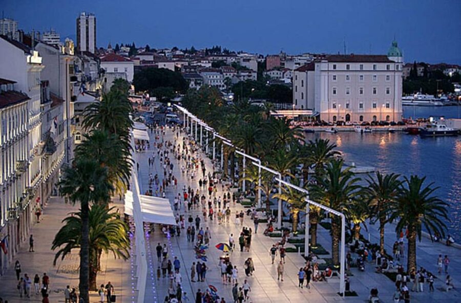 Split Day Trip - Food, shopping, and the value of free time