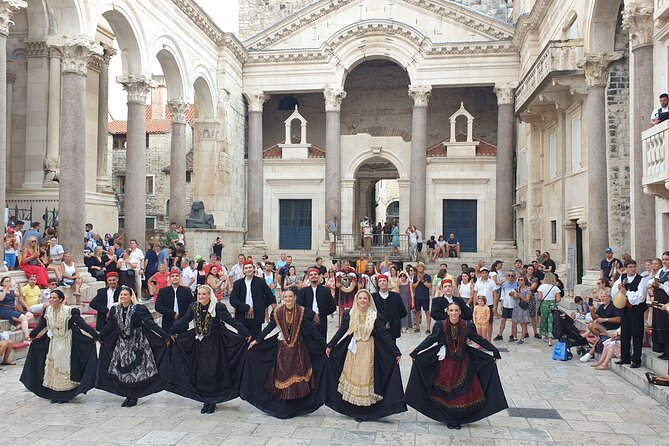 Split & Diocletian Palace Historical Walking Tour - Venetian Split, the city museum, and the cathedral