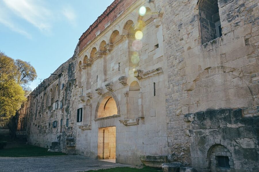 Split: Diocletian's Palace Private walking tour - Why Diocletian’s Palace feels different from a museum