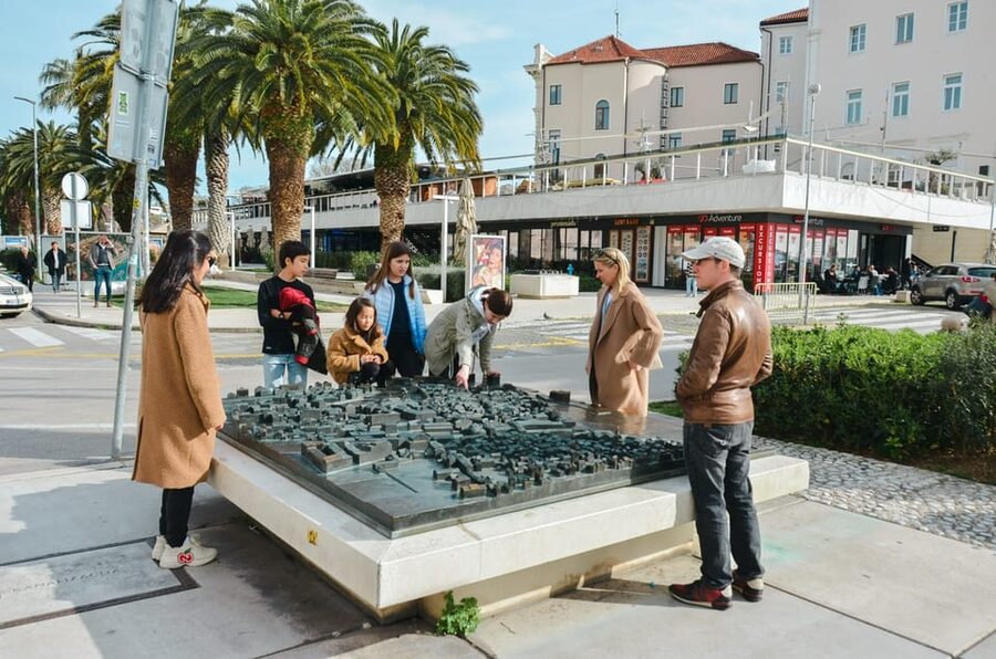 Split: Diocletian's Palace Private walking tour - Practical details that can change your route