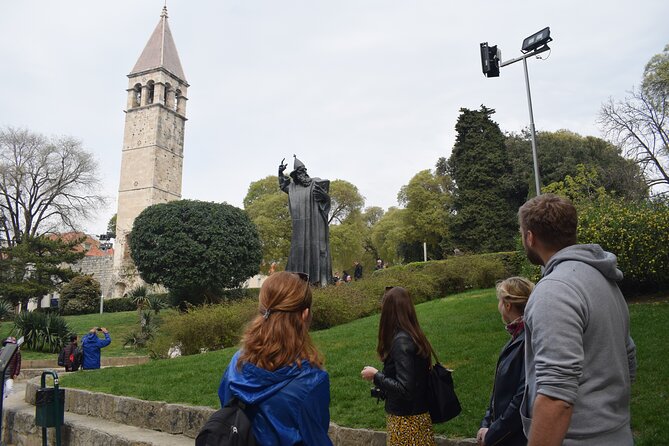 Split: Diocletian's Palace Walking and Wine Tasting Tour - A 45-Minute Croatian Wine Tasting