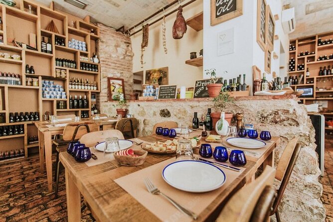 Split: Diocletian's Palace Walking and Wine Tasting Tour - Walking Through Diocletian’s Palace
