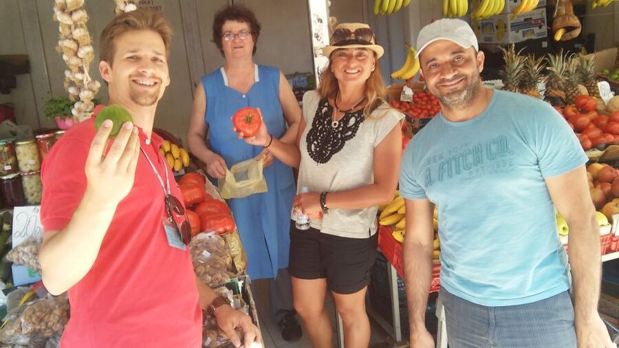 Split: Food Tasting Walking Tour - Prosciutto, medieval lanes, and a chocolate stop