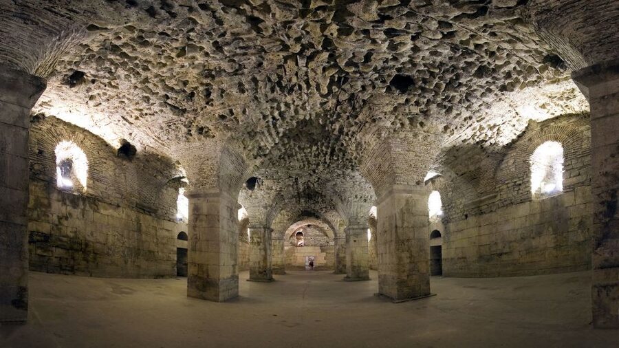 Split: Game of Thrones Tour with Diocletian's Palace Cellar - Is $41 a fair price?