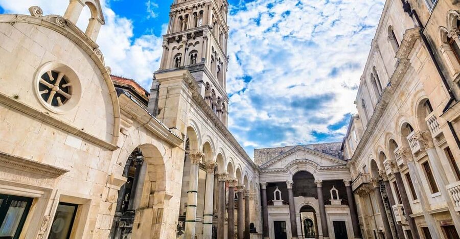 Split: Guided Walking Tour in English - Walking through Split’s Roman core