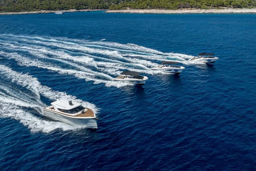 Split: Half-Day Blue Lagoon, Shipwreck, and Trogir Boat Tour - Who should book this boat tour?