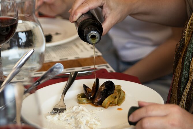 Split History and Gastro Small-Group Tour with Food and Drinks - Guides shape the balance of food and history