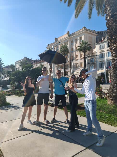 Split: History Walking Tour of the Old Town - Starting at the Golden Gate and Đardin Park
