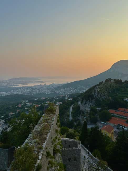 Split: Klis Sunset Sightseeing Bus Tour - History, Filming Locations, and the Human Guide