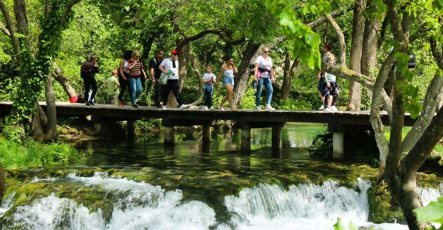 Split: Krka Waterfalls With Boat Cruise, Wine and Olive Oil - The ride from Split and meeting at the Golden Gate