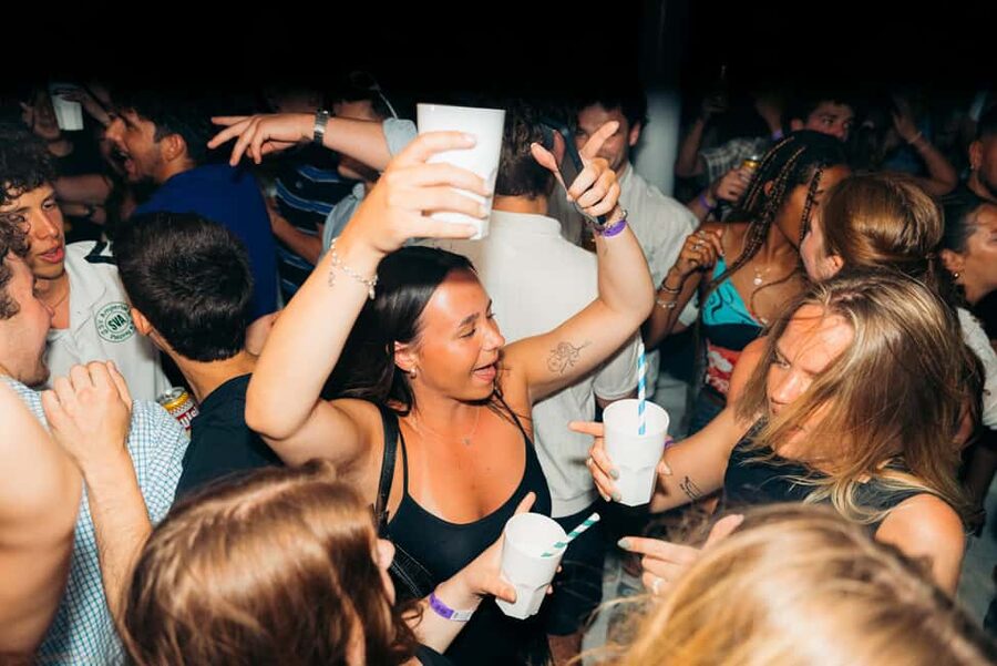 Split: Night Boat Party with Free Shots, Dj and After Party - Key points to know before booking
