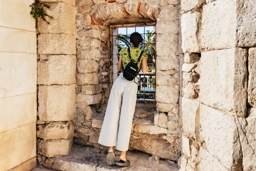 Split: Old Town and Diocletian Palace Walking Tour - Why Diocletian’s Palace makes a better walking tour than a quick photo stop