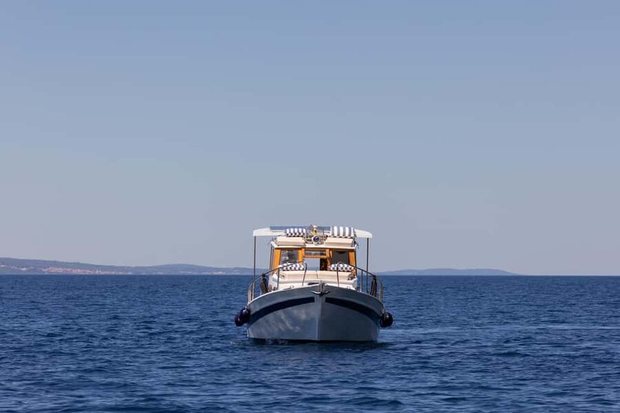Split/Omiš/Makarska: Full or half day boat tour with "Cvita" - Key points to know before you book