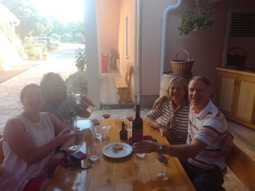 Split or Trogir: Krka Waterfalls & Wine and Food tasting - Should you book Krka, Šibenik, and Ranch Rak?