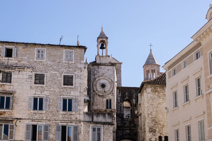 Split: Palace & Old Town Private Walking Tour-Entrance incl. - Medieval and Venetian Split appears around every corner