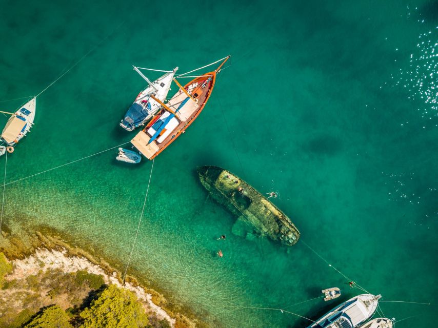 Split: Private Full Day Boat Trip to Blue Lagoon and Trogir - The ride back to Split