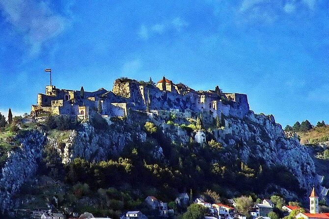 Split Private Tour: Klis, Salona & Trogir - Half a Day - Trogir: medieval lanes and St. Lawrence Cathedral