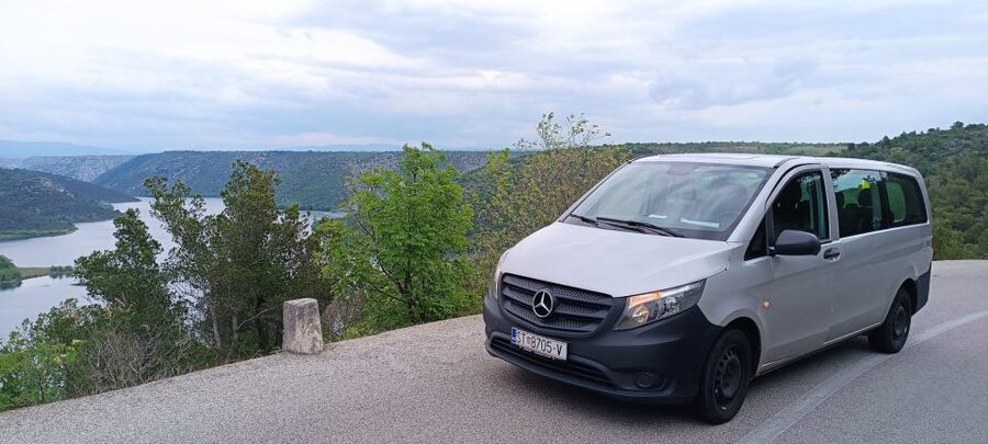 Split: Private Transfer to Krka with Driver & Optional Guide - A 30-Minute Cruise on the Krka River