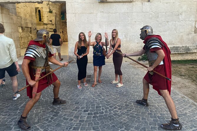 Split Private Walking Tour for Families with kids from 5-17 years - Pjaca, the Italian mark, and the Golden Gate
