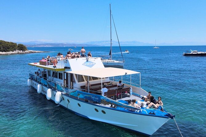 Split Riviera Panoramic Sunset Cruise with Summer Vibes on Boat - Sunset, music, and a toast on the return