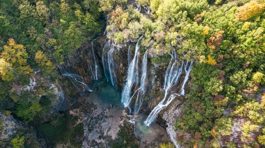 Split: Self-Guided Plitvice Lakes Day Tour with Boat Ride - Who should take this day trip