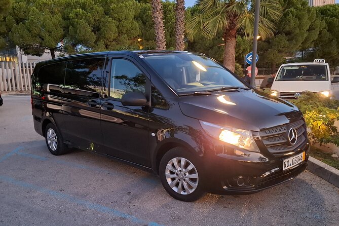 Split to Dubrovnik Airport Private Transfer 1-8 Pax Door to Door - A simple direct ride from Split to the airport