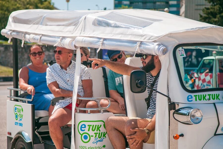 Split: Top City Highlights Electric Tuk-Tuk Tour - Meštrović, Obojena Svjetlost, and Villa Dalmacija