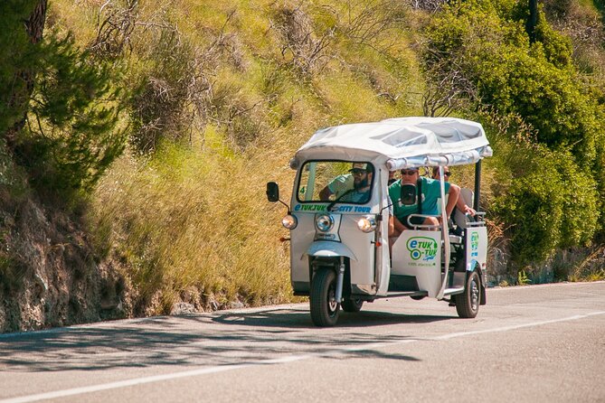 Split Tour by Electric Tuk-Tuk: Top City Highlights - Republic Square and the return toward the center