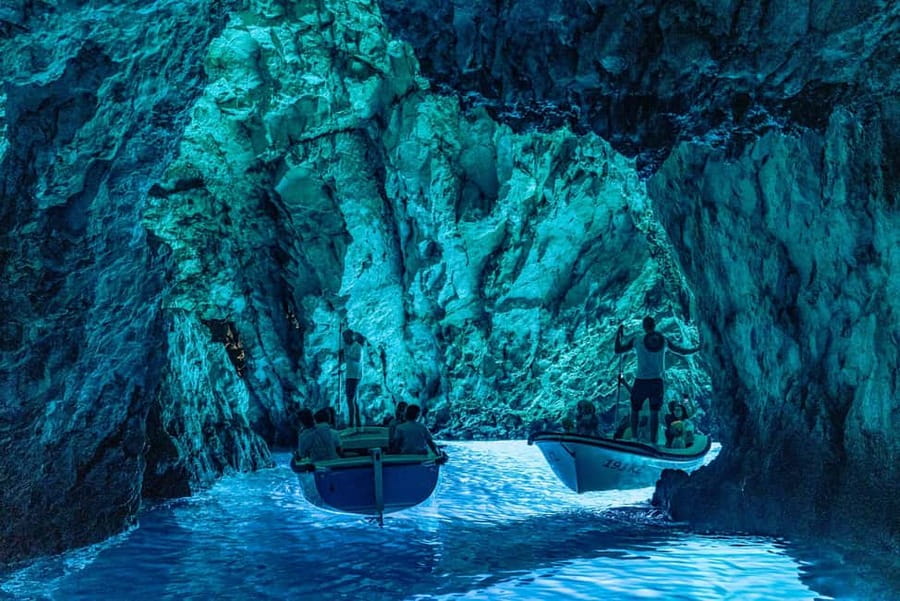 Split/Trogir: Blue Cave, Mamma Mia, Hvar and 5 Island Tour - Biševo and the glowing Blue Cave