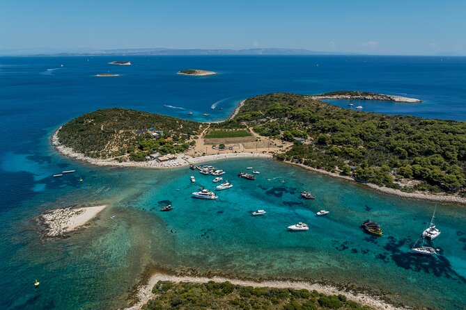 Split/Trogir: Blue Cave, Vis, and Hvar Speedboat Day Tour - Vis’s military past and limestone caves