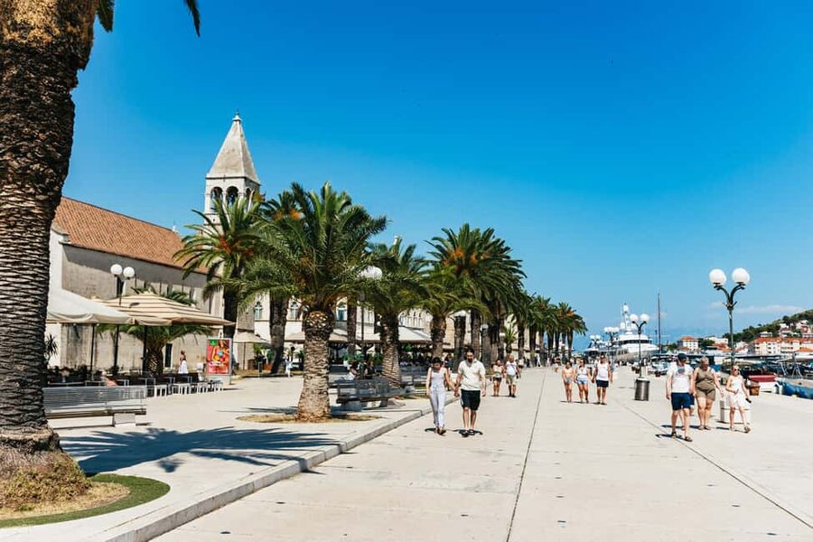 Split/Trogir: Blue Lagoon and 3 Islands Speedboat Tour - Who should book this speedboat tour?