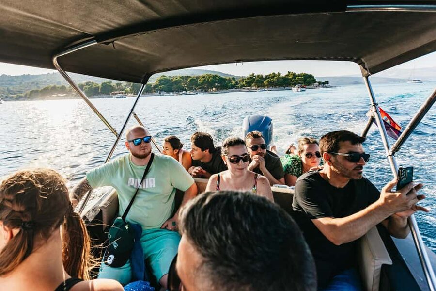 Split/Trogir: Blue lagoon and 3 islands speedboat tour - Blue Lagoon is made for swimming, not sightseeing