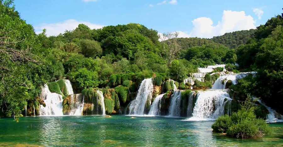 Split/Trogir: Krka National Park Day Trip & Boat to Skradin - When to go and how to prepare