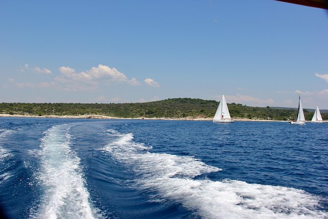 Three Islands Private Speedboat Tour With Blue Lagoon Stop - Krknjaši Bay and the Blue Lagoon