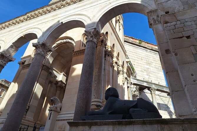 Top-Rated Split Game of Thrones and History City Walk - Dracarys! - The palace substructures: the tour’s darkest chapter