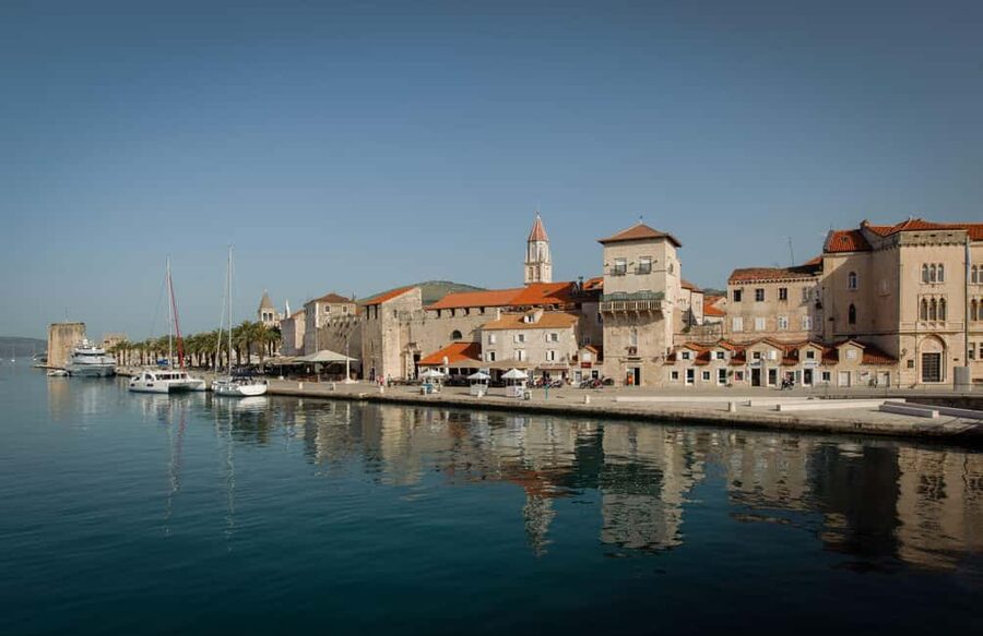 Trogir 1.5-Hour City Tour - Knežev dvor and the power of local rulers