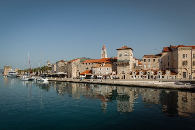Trogir 1,5-Hour Small Group City Tour - Why a walking tour fits Trogir so well