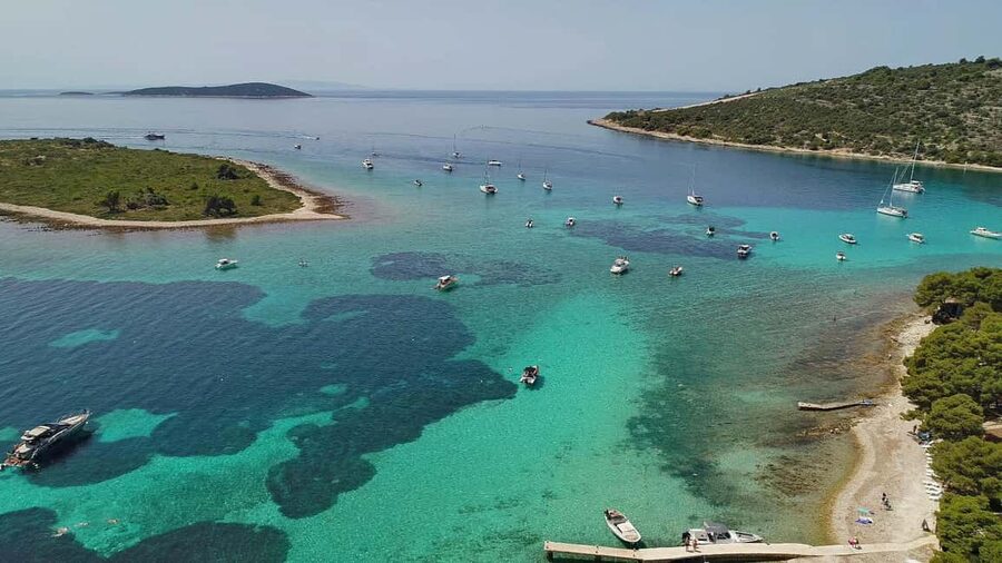 Trogir: Blue Lagoon and 3 Islands Speedboat Tour - Leaving Trogir from Kamerlengo Castle
