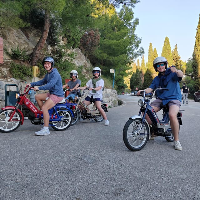 Unique vintage Tomos moped tour Split - Back to the '80s - Meštrović Gallery and the climb toward Marjan